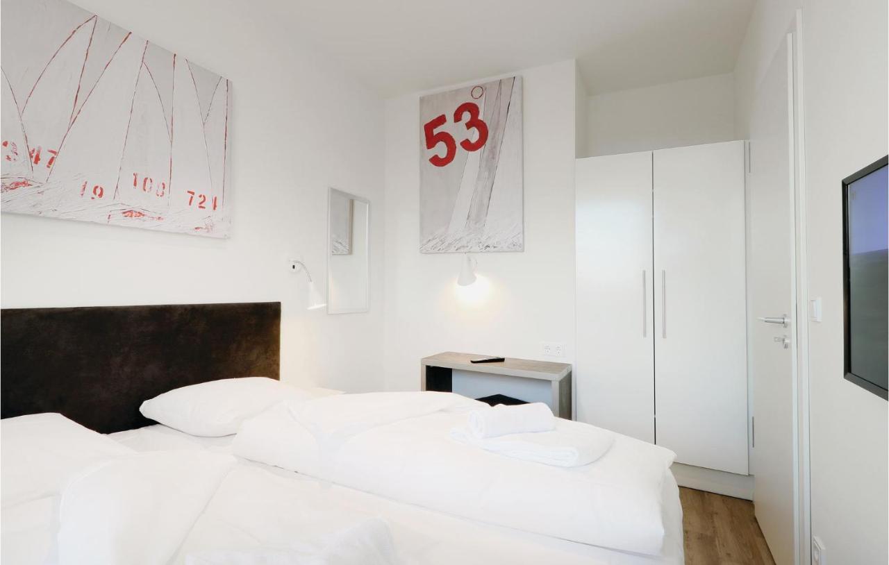 Amazing apartment in Lbeck Travemnde with 2 Bedrooms, Sauna&WiFi Lübeck Buitenkant foto